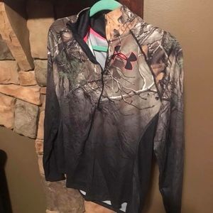 Under Armour ombré pullover heat gear